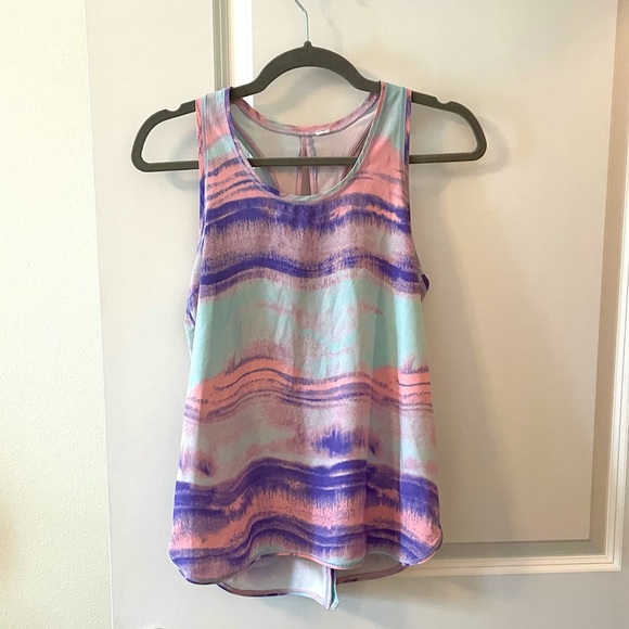 Women’s Workout Tank (Size 4 or 6) - Picture 1 of 8